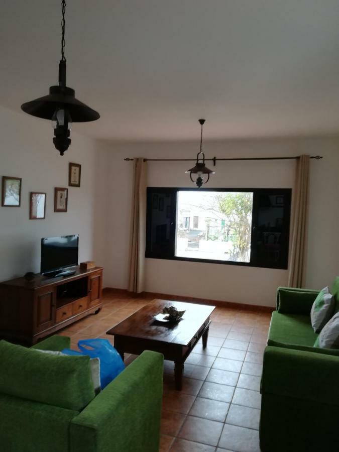 Vivienda Vacacional La Canada Tinajo Buitenkant foto